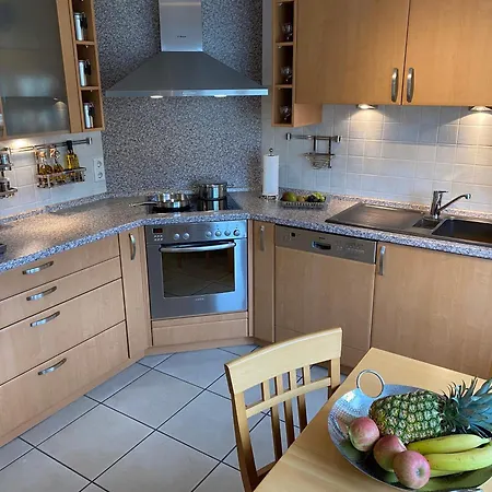 Uggelharde Mit Grosser Terrasse * Tarp