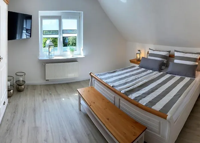 Uggelharde Mit Grosser Terrasse *