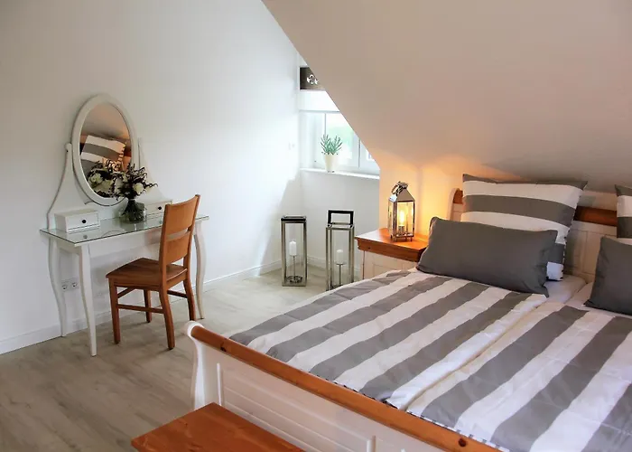 Uggelharde Mit Grosser Terrasse Tarp